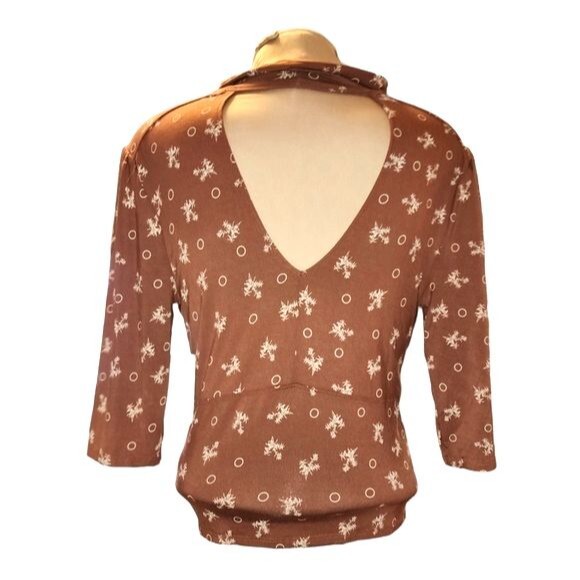 Free People NWT Soraya Rust Brown Open Back Tie Front 3/4 Sleeve Blouse Size M - Picture 4 of 9